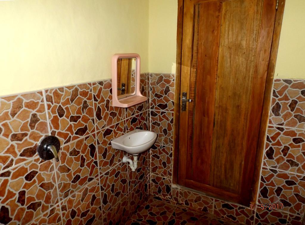 Aura Guest House Gili Air Kültér fotó